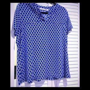 Susan Graver short sleeve liquid knit top.